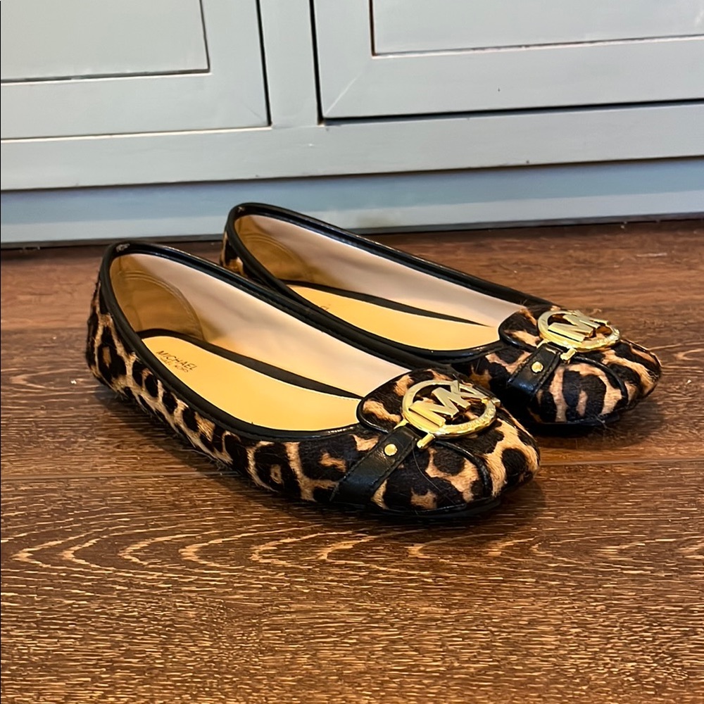 Michael Kors Animal Print Flats with Gold Accent, size 8.5